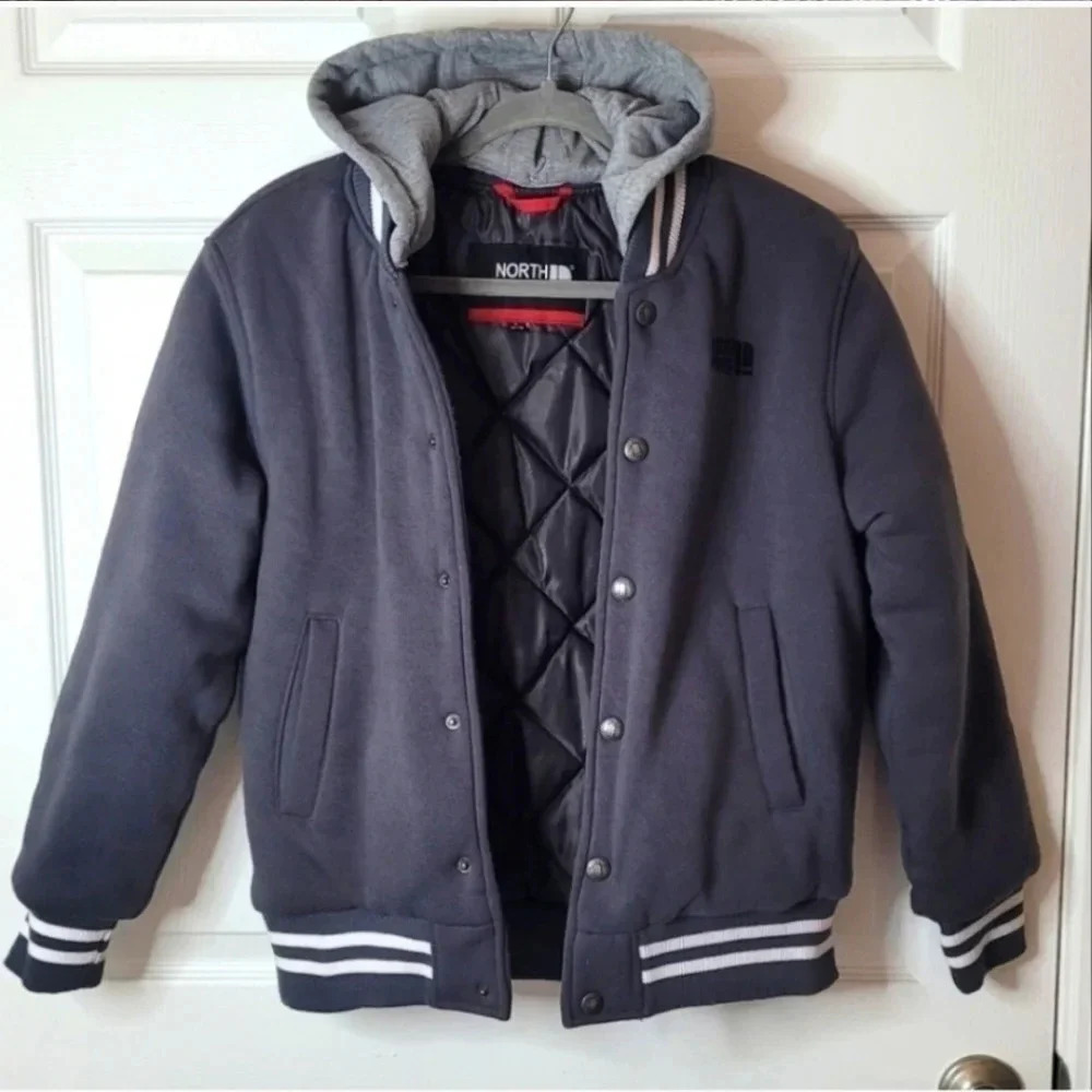 North Sportif Hoodie Puffer Jacket/Water Resistant.  Large Youth